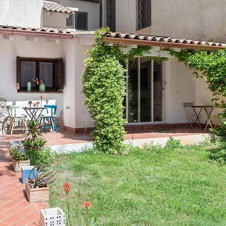 Bed And Book Giusino Bed and Breakfast Palermo Buitenkant foto